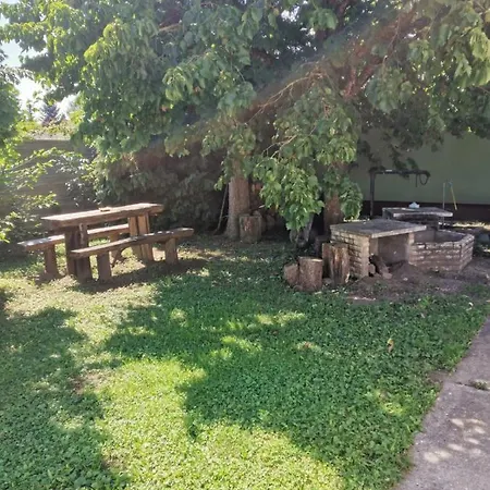 Apartman Mátrai Vadászház *